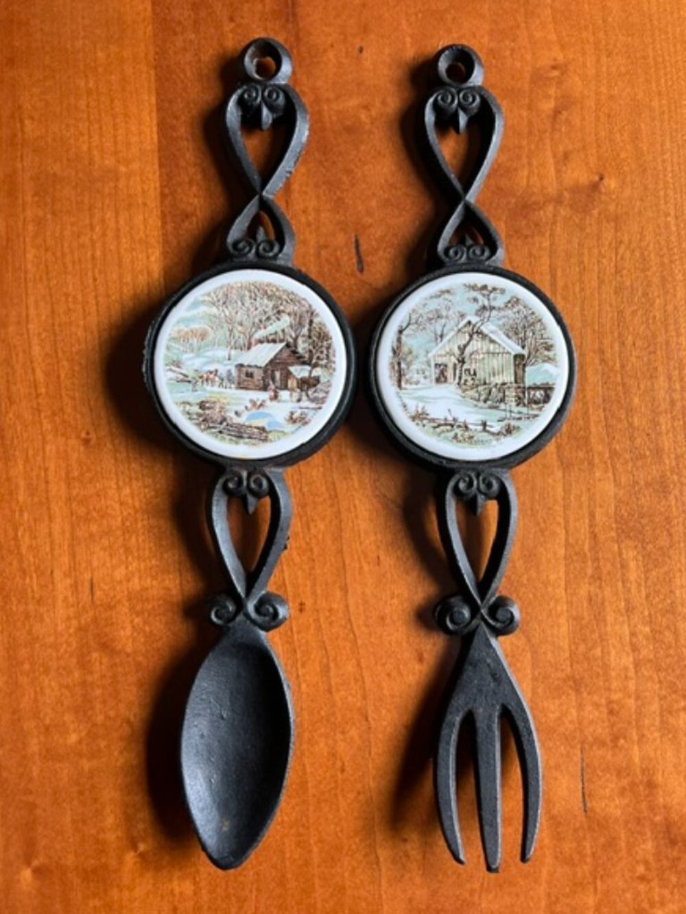 VTG Carrier & Ives Cast Iron Decorative Spoon & Fork Images On Ceramic